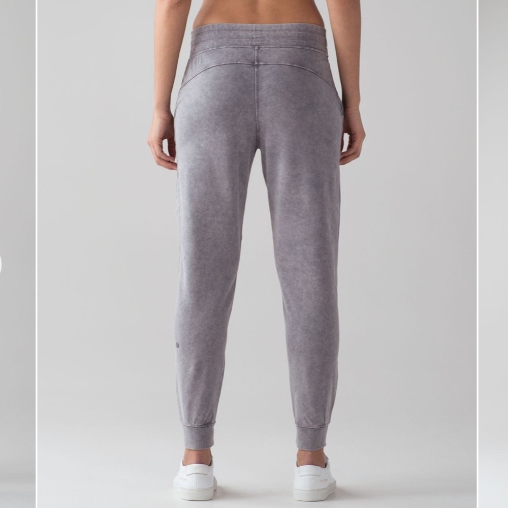Lululemon Loop Back Jogger - image 2